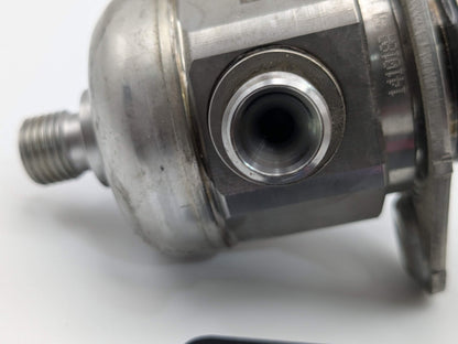 15-20 OEM BMW F80 F82 F83 F87 M2 M3 M4 Engine S55 HPFP High Pressure Fuel Pump