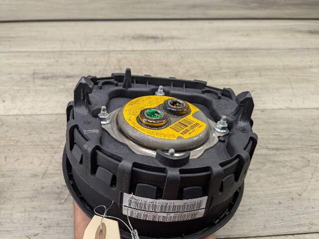 OEM BMW E82 E84 E88 E90 E92 E93 Front Driver SPORT Steering Wheel Airbag Air Bag