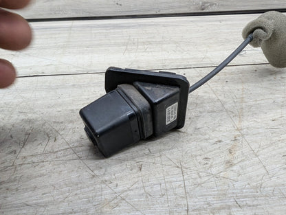 OEM Mercedes W204 W207 W212 CLS550 E350 E550 Rear View Backup Reverse Camera