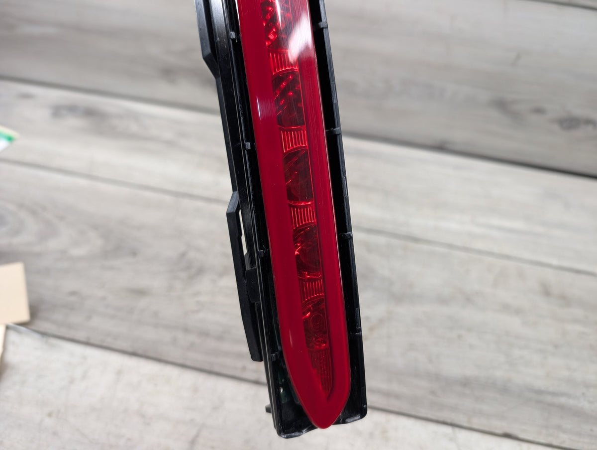 Mercedes A207 C207 W207 E350 E400 E550 Rear Trunk 3rd Third Center Tail Light