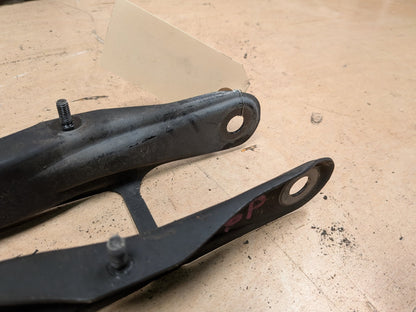2016-2022 BMW 750i G12 Rear Right Passenger Control Arms SET 6861114
