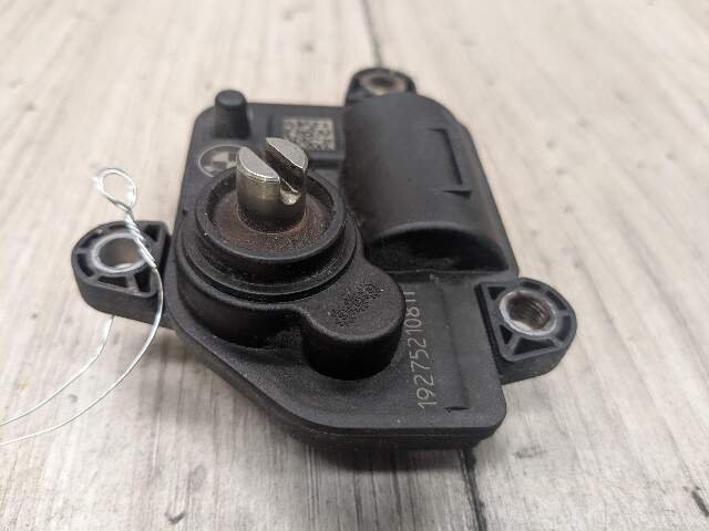 2020 - 2024 BMW X3 F97 Muffler Exhaust Flap Actuator 7851568 S58