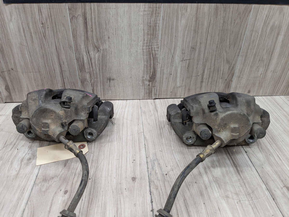 03-08 OEM BMW E85 2.5i Z4 Front Left Right Brake Calipers PAIR