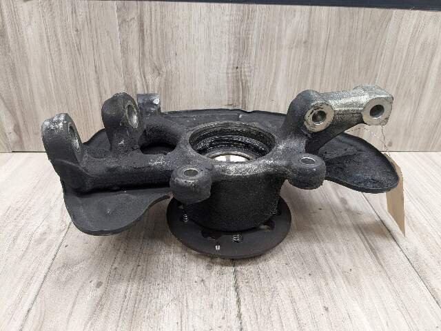 2014 Mercedes-Benz E550 W212 Rear Right Passenger Spindle Knuckle w/ Bearing 0
