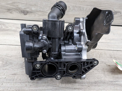12-19 OEM AUDI A3 A4 A5 A6 S3 EA888 2.0L Engine Water Coolant Thermostat Pump