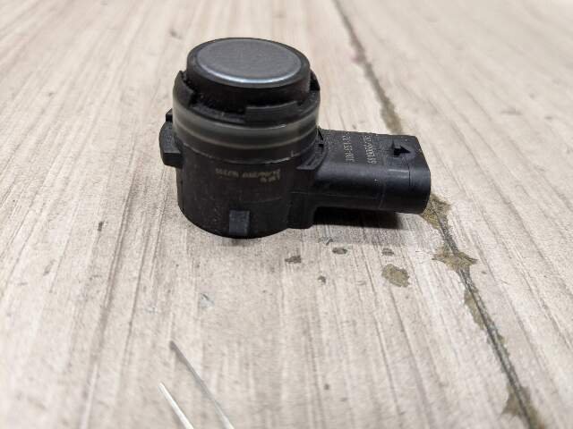 15-20 OEM BMW F16 F90 F97 G01 G30 I12 i8 M5 X3 Bumper Parking PDC Sensor