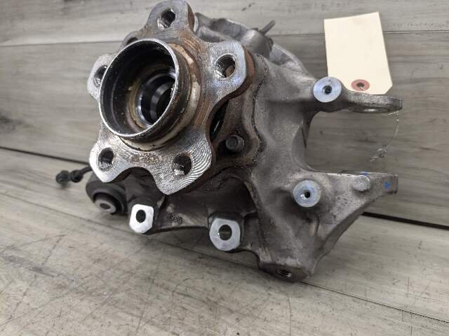 OEM BMW G20 330 M340 REAR Right Passenger Knuckle Wheel Hub Spindle Bearing
