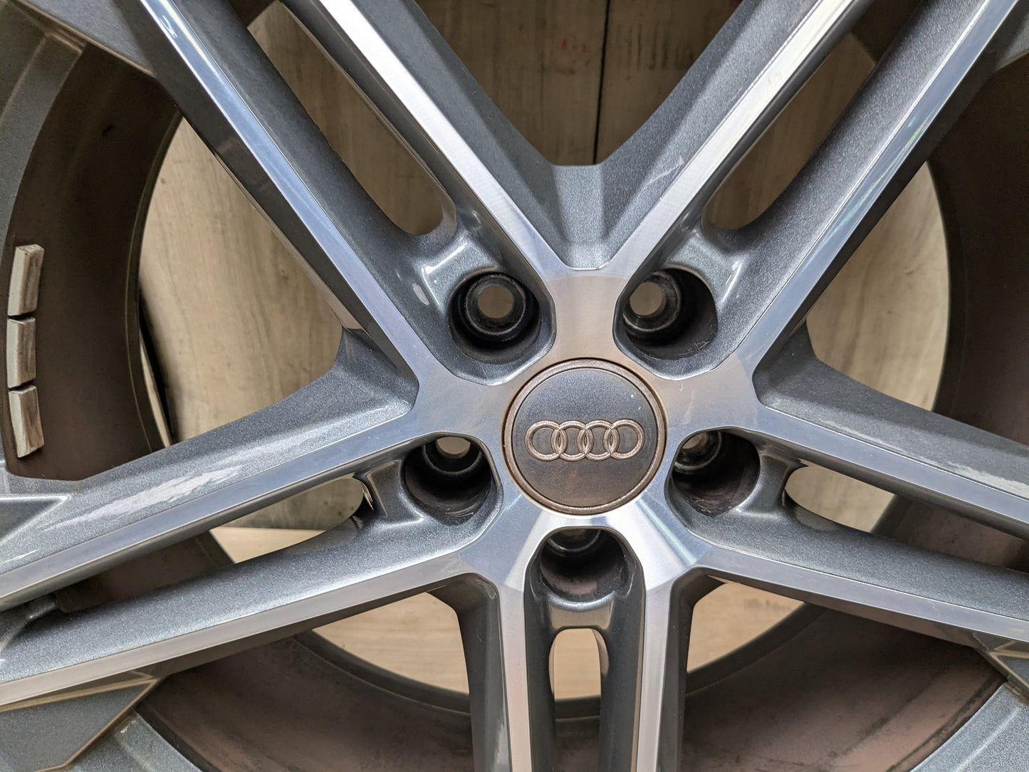 18-24 OEM AUDI Q5 SQ5 Double Spoke Wheel Rim 20x8 ET:39