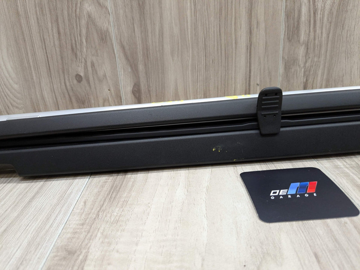 15-19 OEM BMW F16 F86 X6 REAR LEFT Driver Side Door Window Roller Sunshade Blind