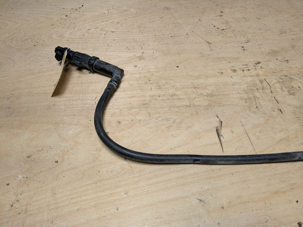 2011-2016 BMW 528i F10 Front Left Right Bumper Headlight Washer Nozzles SET 7149885 OEM BMW F07 F10 Front Bumper Headlight Washer Nozzle Spray Assembly OEM