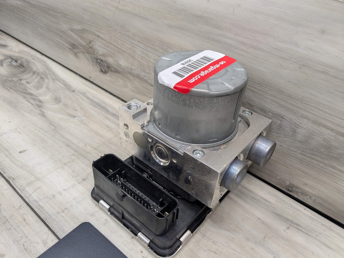 2022 BMW M340i G20 ABS Pump Module 5A44C46 OEM BMW G20 G22 G23 G42 ABS Brake Pump Anti Lock DSC Dynamic Stability Control