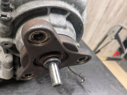 2013 BMW 750i N63B44O1 Transmission Transfer Case k 7649782
