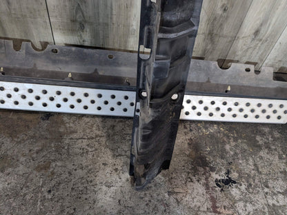22009 BMW X5 X5 E70- Left Driver Side Skirt Rocker Panel
