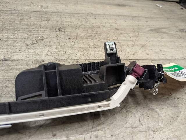OEM BMW G01 G02 F97 F98 X3 X4 X3M X4M Front Right Passenger Air Vent Grille