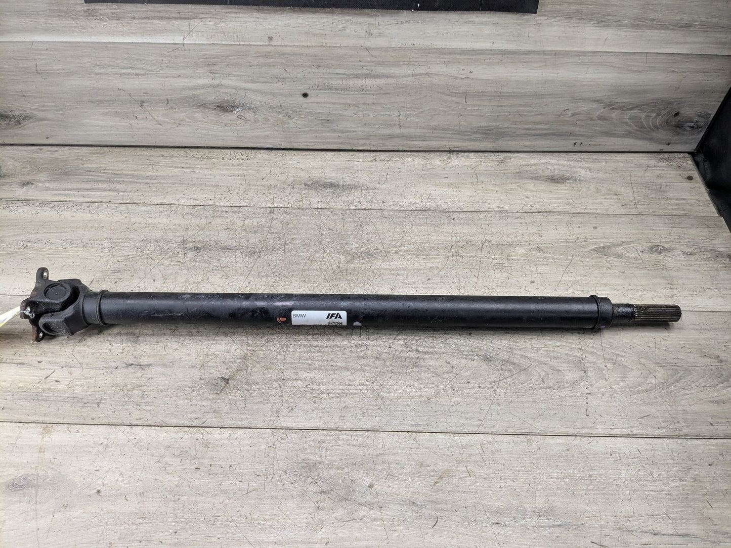 2019-2026 BMW X5 G05 Front Propeller Driveshaft Drive Shaft 9488487 OEM BMW G01 G05 G12 G20 G30 F90 X3 M5 Front Drive Shaft Driveshaft Output