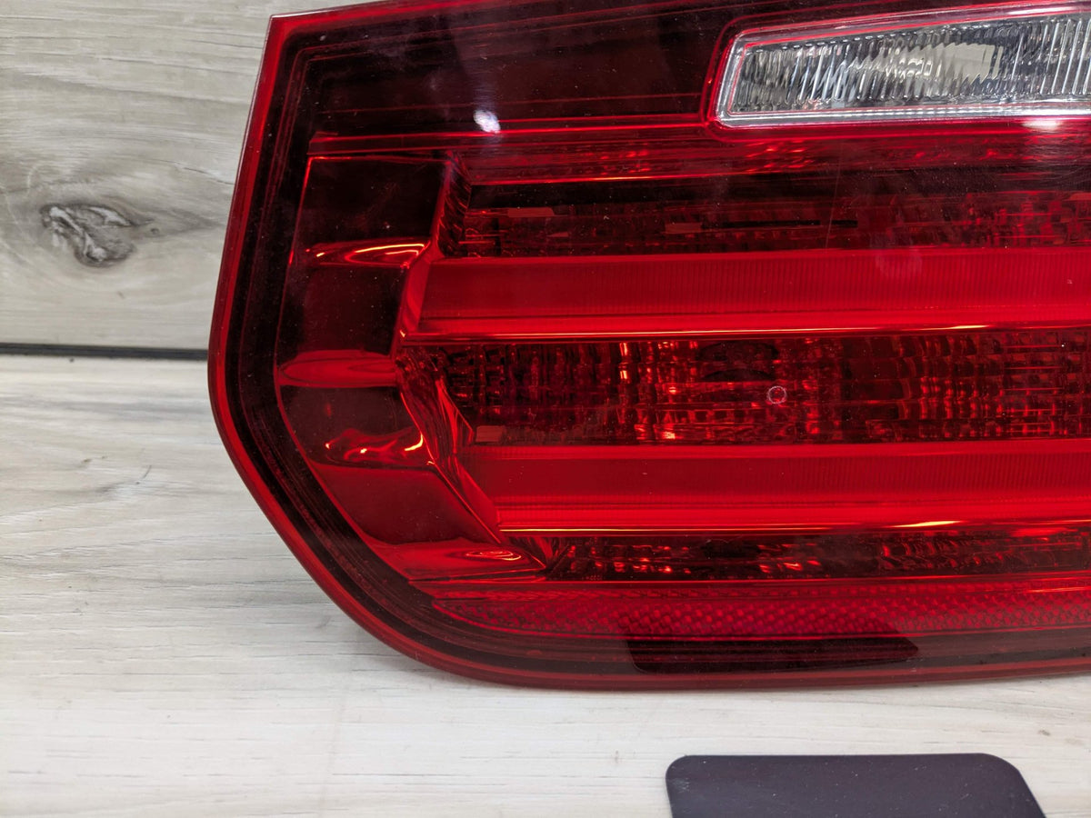12-15 OEM BMW F30 F80 M3 Sedan Rear Passenger Side Inner Trunk Tail Light