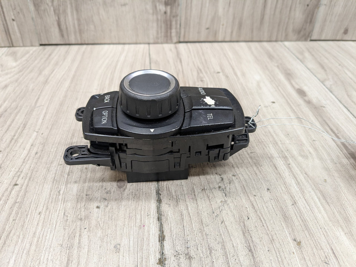 OEM BMW F15 F22 F30 F32 F36 F48 F80 M3 M4 X5 Info iDrive Controller Knob Button