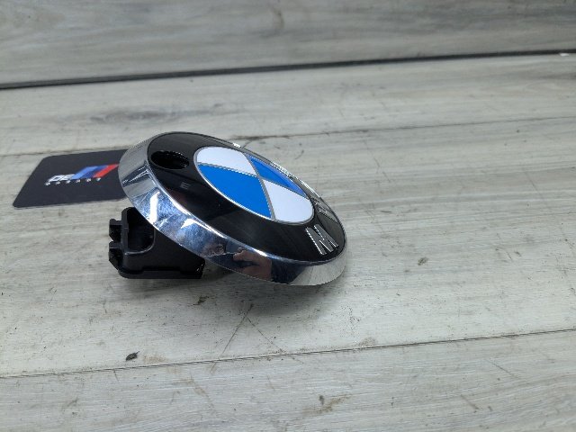 21-25 OEM BMW G22 G23 G26 Rear Reverse View Camera Emblem Badge Logo Ornament