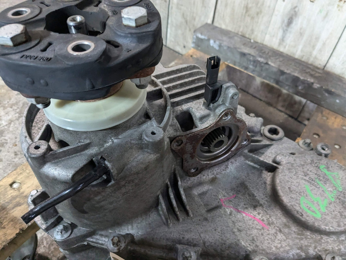 2011 BMW X5 E70 Transmission Transfer Case 123192k 7599886
