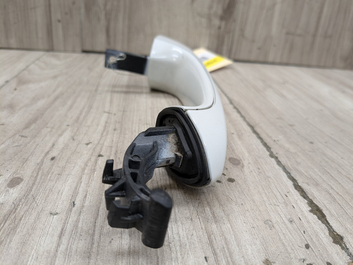 18-21 OEM BMW G01 G02 X3 X4 Front Left Driver Door Handle COMFORT ACCESS White