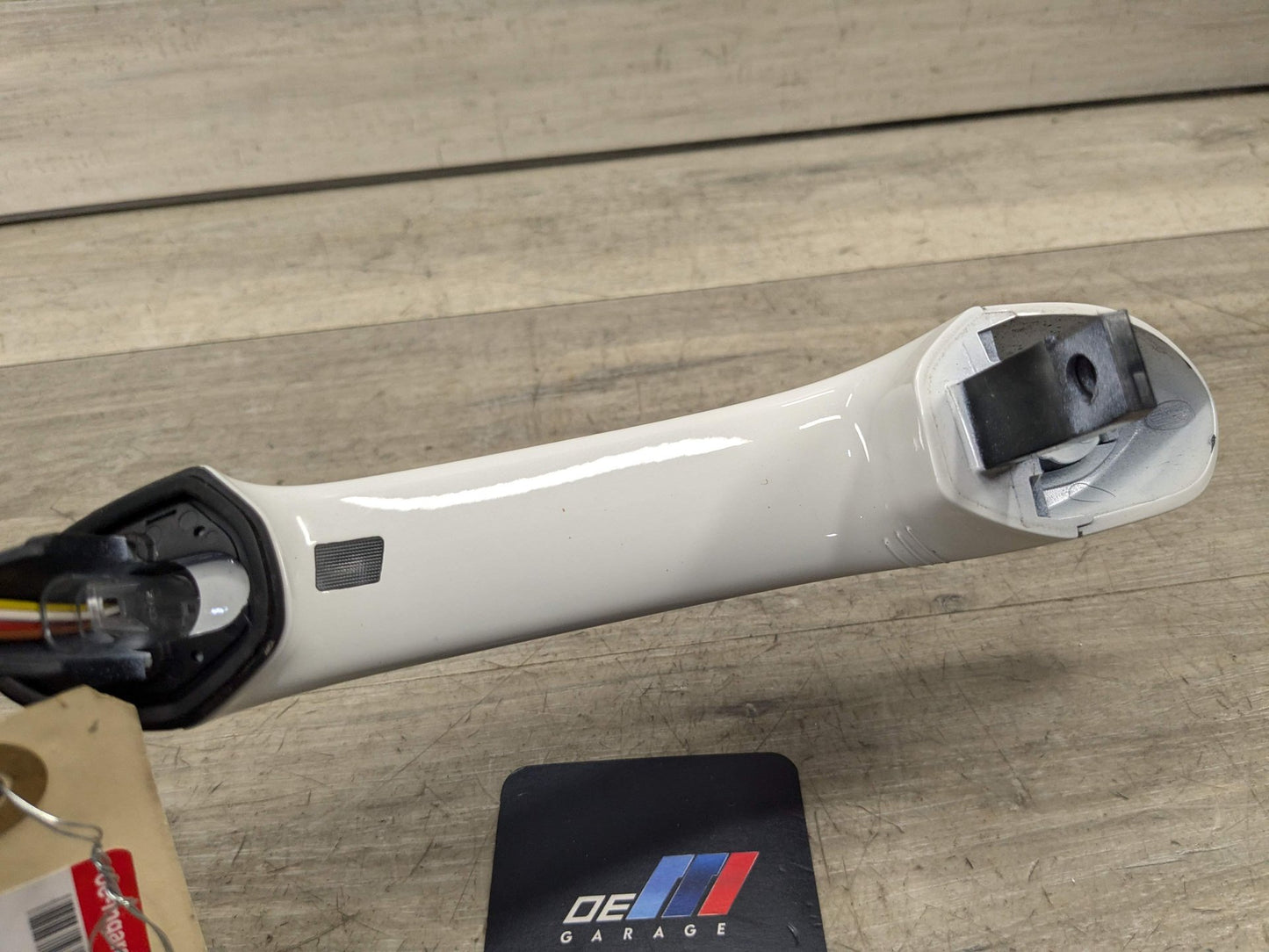 OEM BMW G20 G30 F90 M5 M8 COMFORT ACCESS Front Left Driver Door Handle White