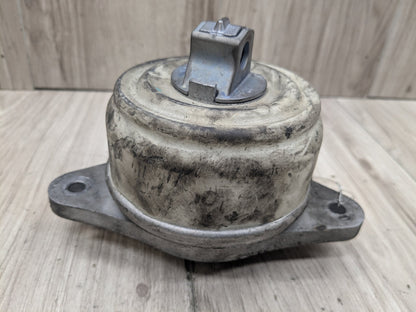 OEM Mercedes W212 W218 E550 M278 CLS63 AMG Engine Right Passsenger Motor Mount