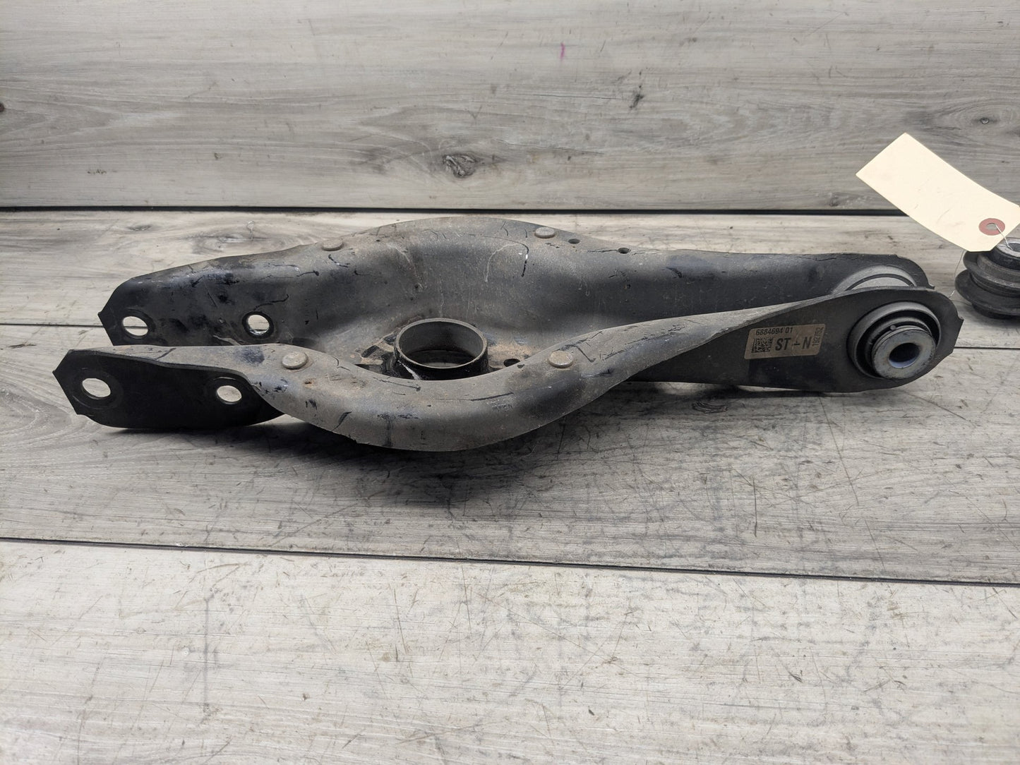2020 BMW 330i G20 Rear Right Passenger Control Arms SET 6884694 OEM BMW G20 G22 G23 G26 G29 G42 Rear Right Passenger Upper Lower Control Arm SET
