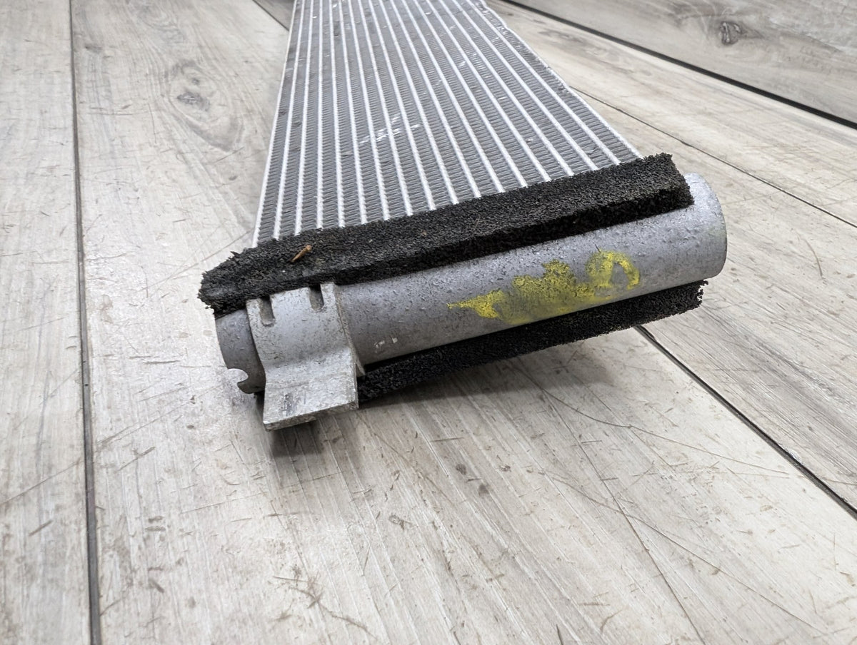 2017-2023 BMW M550i G30 Tranmssion Oil Cooler 8619388 *OEM BMW G11 G12 G30 Automatic Transmission Oil Cooler OEM