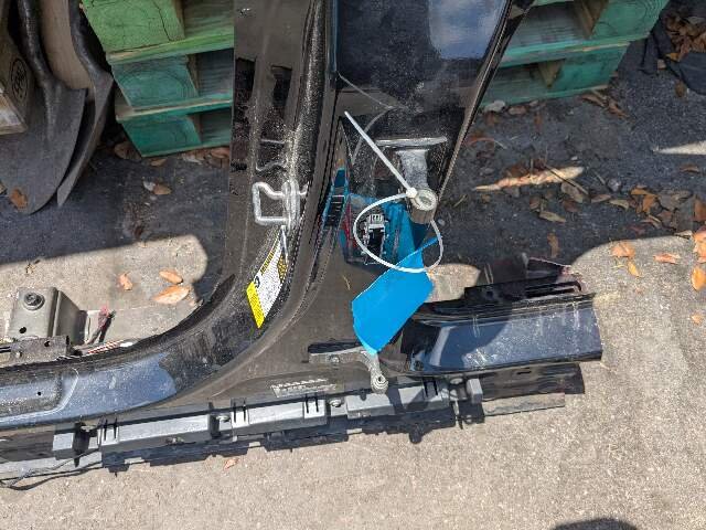 22-24 OEM BMW G26 430 M440 Left Driver Side B Pillar Door Body Cut Structure