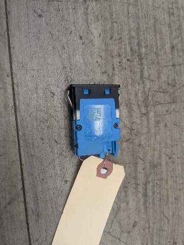 OEM BMW F44 F48 F97 G01 G05 G12 G20 G30 G80 USB Dual Type C Charger Port Socket