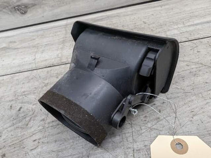 1996 - 2003 BMW Z3 E36 Dashboard Dash Board Right Passenger Air Vent 8397716 M54B25O0
