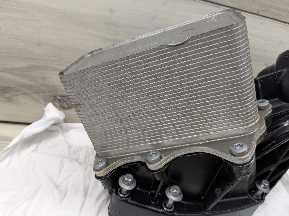 OEM BMW G01 G05 G20 G22 G23 M340 X3 Engine B58 Filter Oil Filter Housing Cooler