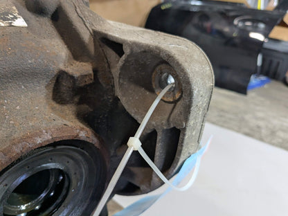 2010 BMW X5 Rear Axle Carrier Differential 266737k 7552523