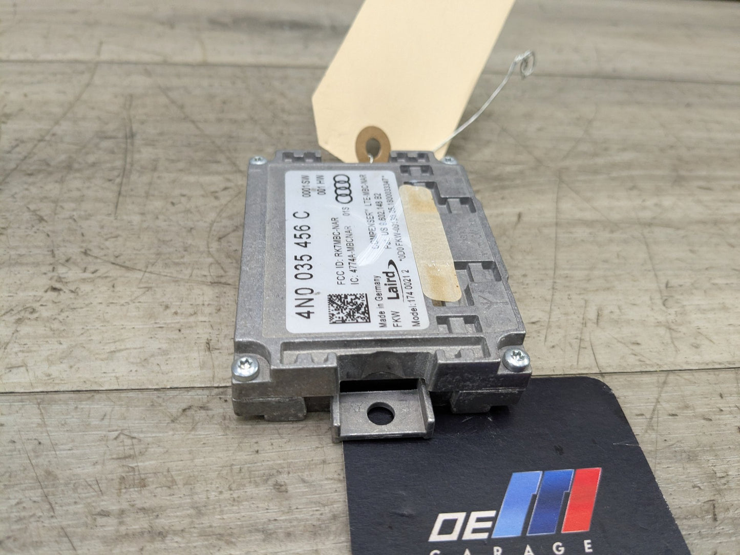 19-24 OEM AUDI Q5 Q7 SQ7 Q8 SQ5 Antenna Emergency Mini Amplifier Control Module