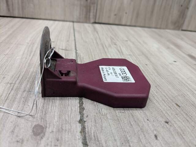 OEM Audi Rear Left Driver Bumper Mobile Phone Antenna Receiver