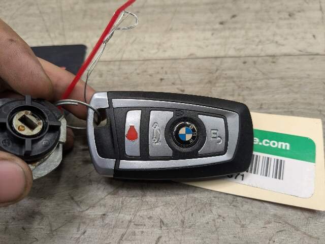 2013 BMW 750i F02 Unknown 9266846