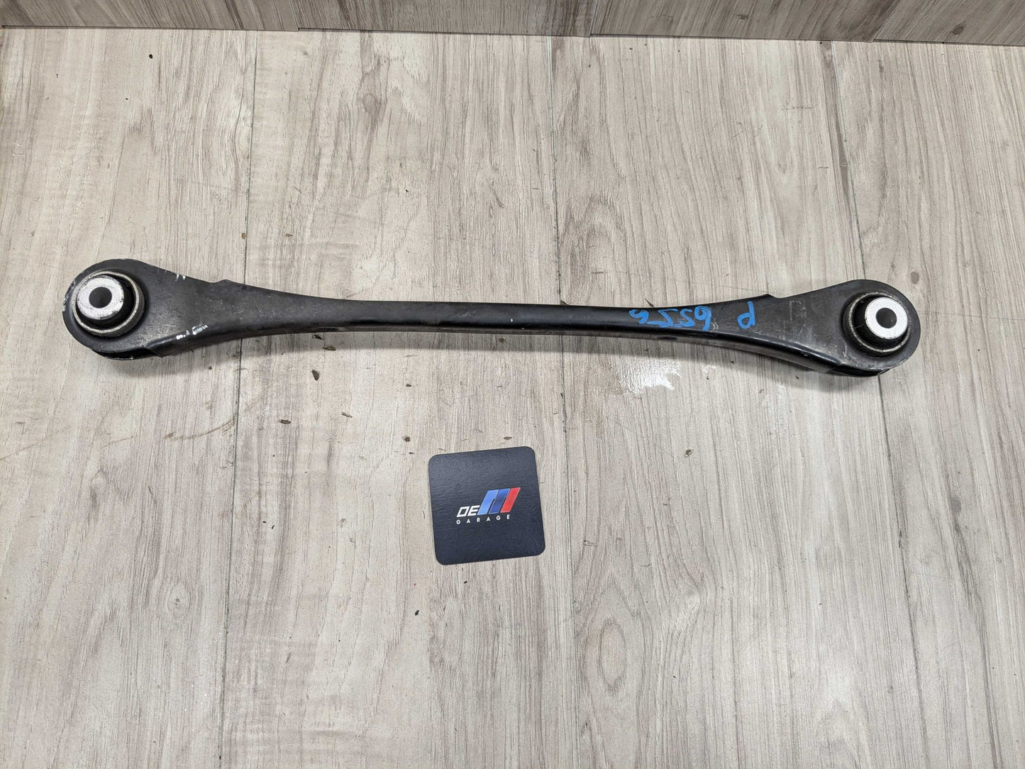 2023 BMW M240i G42 Rear Right Passenger Control Arms SET 6886448 OEM BMW G20 G22 G23 G26 G29 G42 Rear Right Passenger Upper Lower Control Arm SET