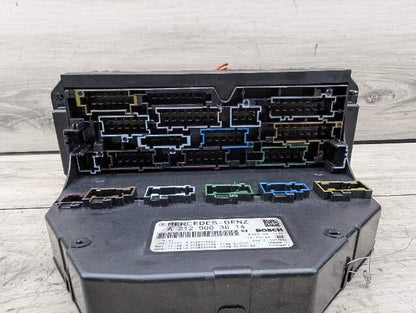 OEM Mercedes A207 W212 E550 Front SAM Module Relay Fuse Junction Box