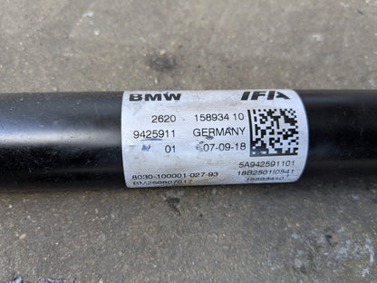 BMW Unknown Unknown Front Propeller Driveshaft Drive Shaft 9425911 OEM BMW G12 G20 G30 F90 X3 X4 X5 M5 M8 Sedan Drive Shaft Driveshaft Front Output