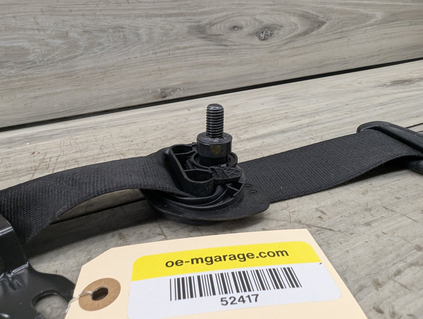 OEM BMW F95 G05 G06 G07 X5 X6 X7 Front Right Passenger Seat Belt Retractor Black
