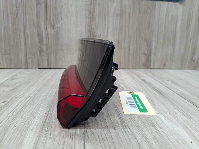 2019 BMW 330i G20 Rear Right Passenger Inner Tail Light 7420456 19-21 OEM BMW G20 G80 330 M340 M3 Rear Right Passenger LED Inner Stop Tail Light