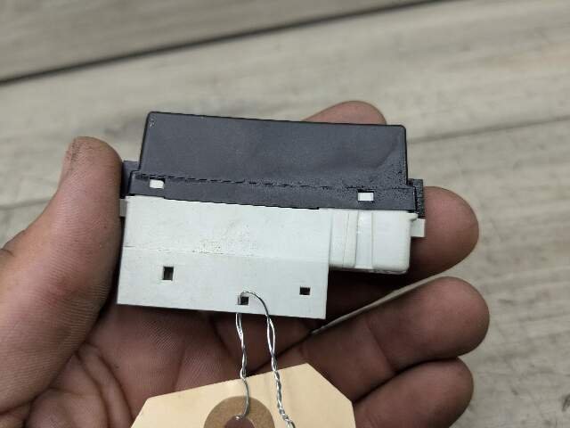 OEM BMW F15 F16 F25 F26 X3 X4 X5 X6 Steering Wheel Electronics Control Module