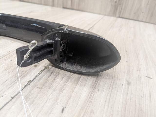 2020 - 2024 BMW X3 F97 Front or Rear Right Passenger Exterior Door Handle w/ Comfort Access 8492028 S58