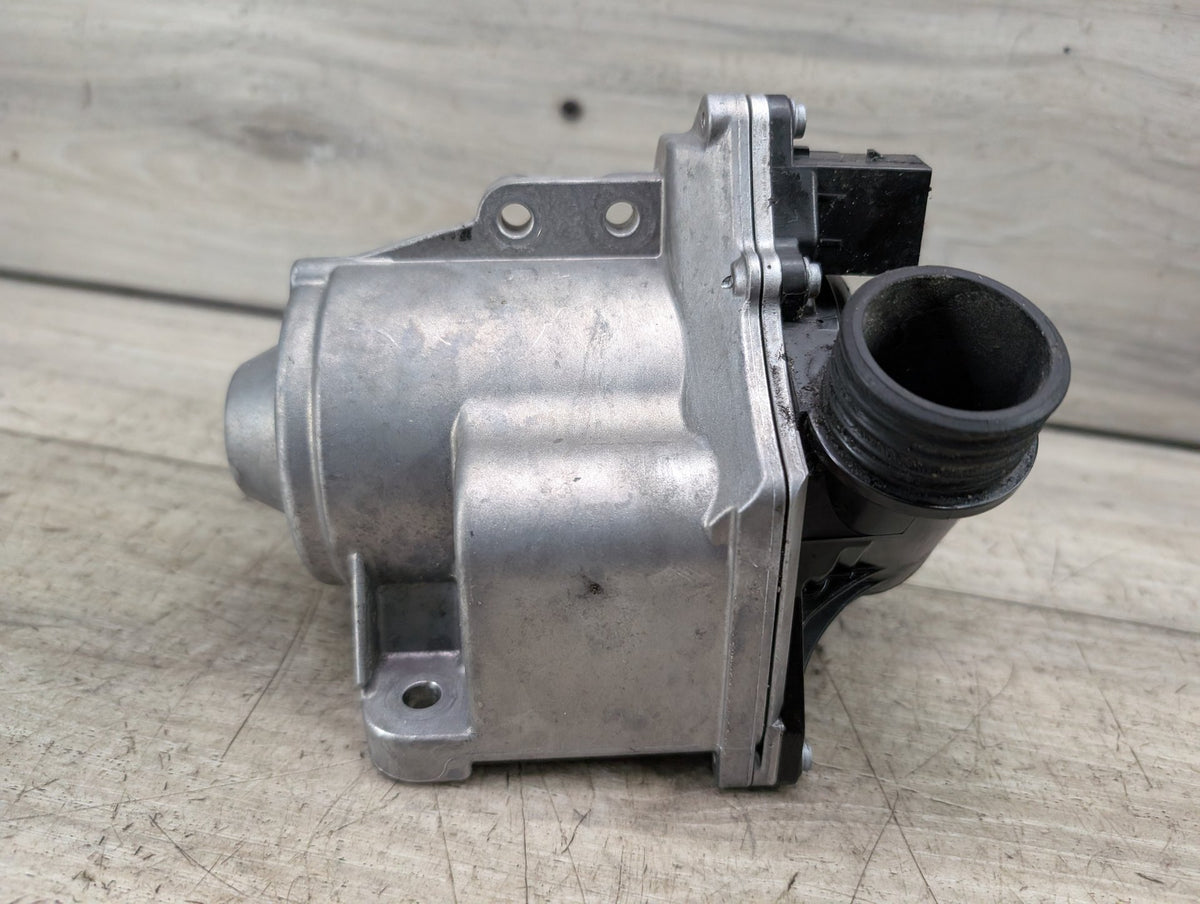 2011 BMW 135i E88 Engine Water Heater Control Valve Pump 5A05704 CONTINENTAL BMW E70 E82 E90 F10 F25 Engine N54 N55 Electric Coolant Water Pump OEM