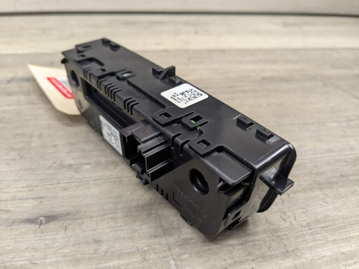 18-24 OEM BMW G01 G02 F97 F98 X3 X4 AC Rear Heater Climate Control Switch Panel