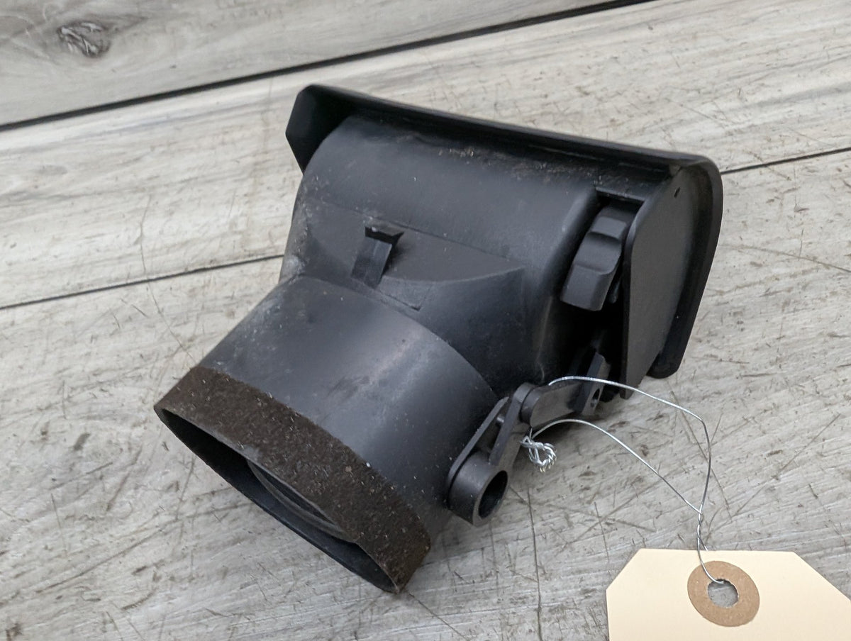 1996-2003 BMW Z3 E36 Dashboard Dash Board Right Passenger Air Vent 8397716 OEM