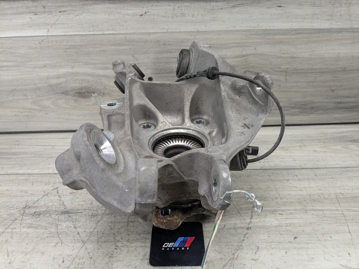 2021 BMW M340i G20 Rear Left Driver Spindle Knuckle w/ Bearing 6899305 19-25 OEM BMW G20 330 M340 REAR Left Driver Knuckle Wheel Hub Spindle Bearing OEM