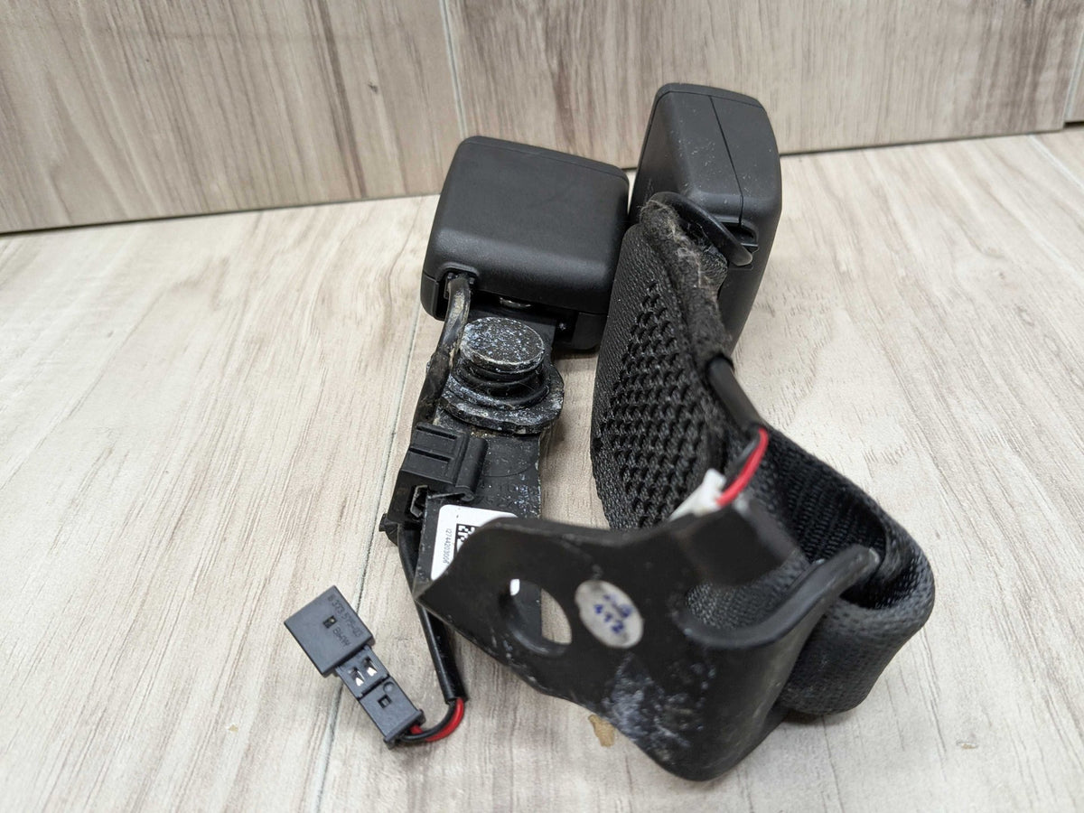 19-24 OEM BMW G20 G21 G80 330 M340 M3 Rear Left Driver Seatbelt Seat Belt Buckle