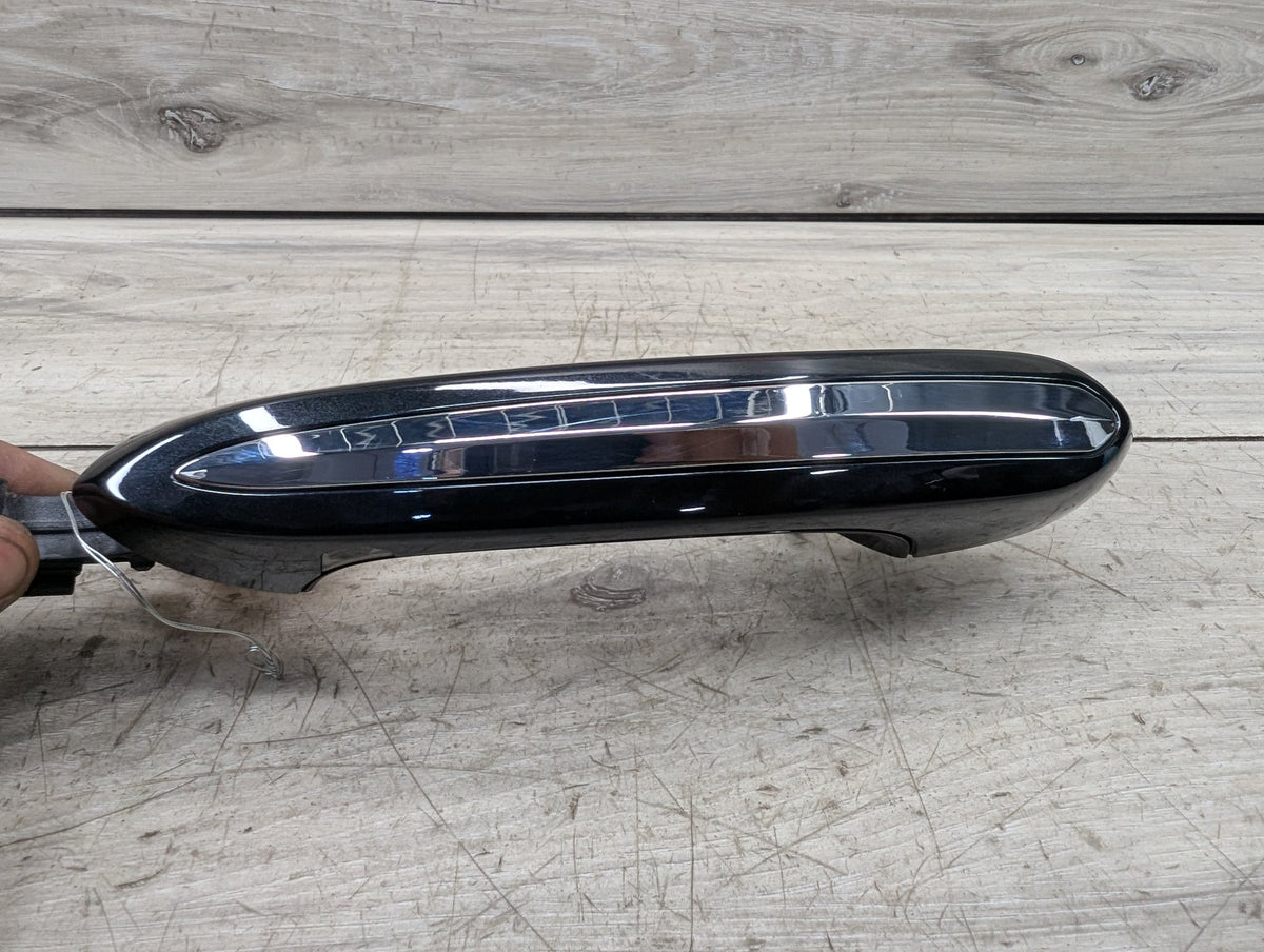 2017-2023 BMW M550i G30 Rear Left Driver Exterior Door Handle w/ Comfort Access 8492181 17-20 OEM BMW G30 Rear Left Driver Exterior Door Handle COMFORT ACCESS OEM