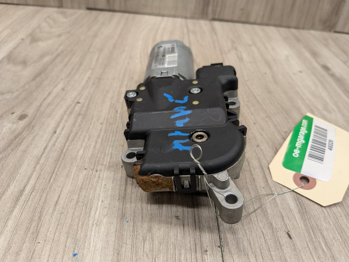 OEM BMW E53 E70 E83 X3 X5 Upper Sunroof Moon Roof Motor Unit